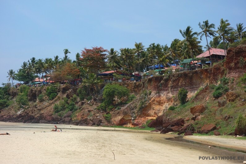 Indie Pláž Varkala