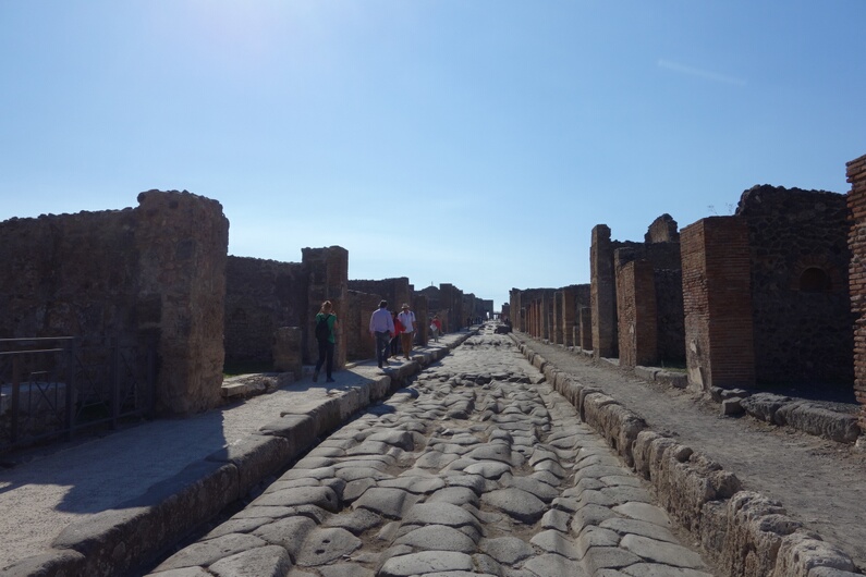Pompeje Via Stabiana